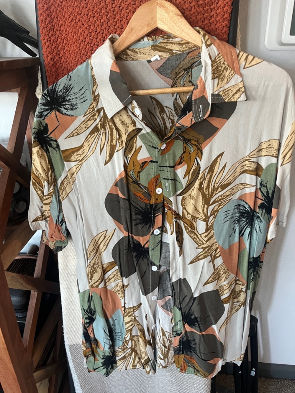 Floral Summer Patterned Button-Up Shirt with Muted Earth Tones